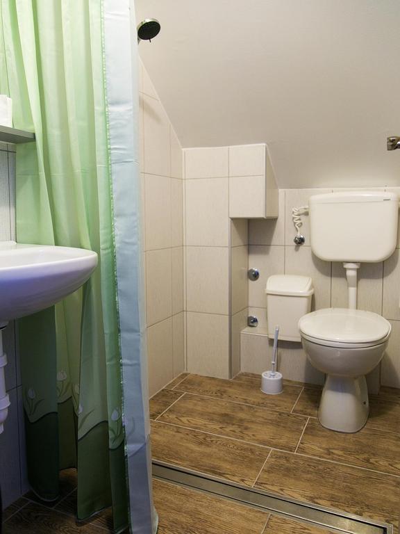 Varad Inn Novi Sad Oda fotoğraf