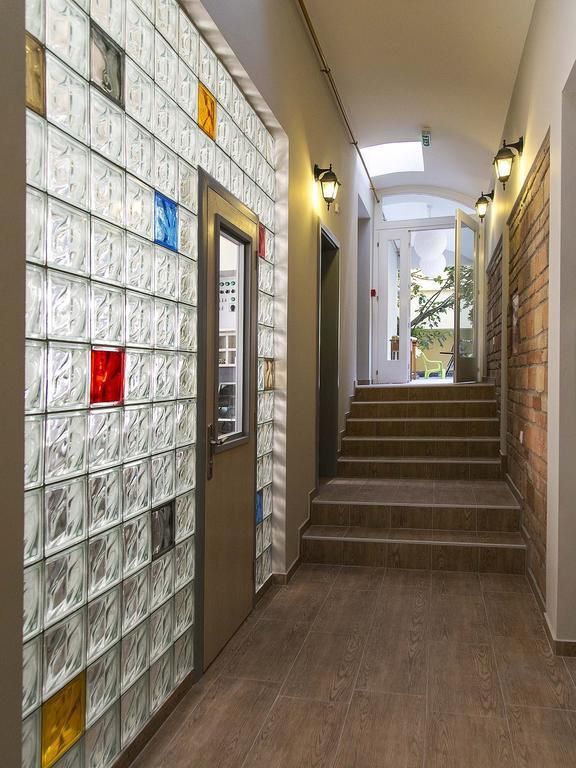 Varad Inn Novi Sad Dış mekan fotoğraf